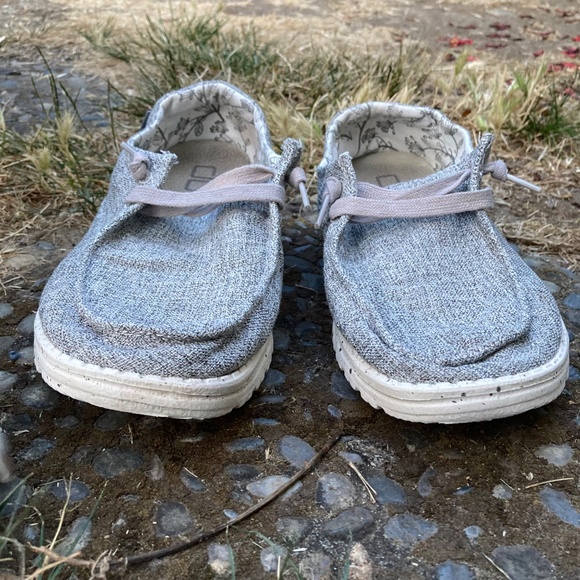 HEY DUDE Wendy Linen (Iron) Grey Womens Shoes- Size 10 - Picture 4 of 10